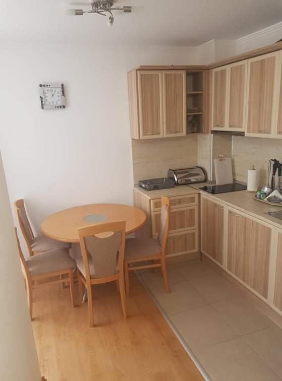 Appartement Aniko Apartman à Sveti Vlas Extérieur photo